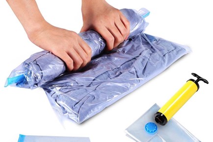 xếp đồ gọn vào vali 2